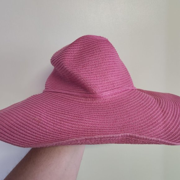Midwest Gloves & Gear Bright Pink Floppy Sun hat - Picture 4 of 4
